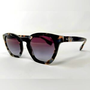 Burberry Sunglasses Yvette Grey Havana